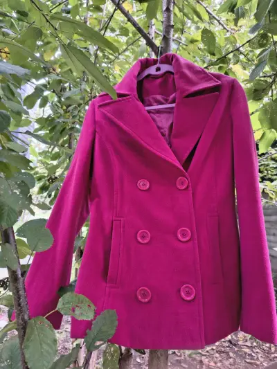 Abrigo Oxford fucsia de lana para mujer - miniatura 2