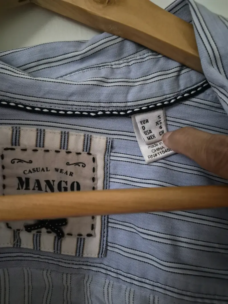Camisa de rayas azul marca Mango - 2