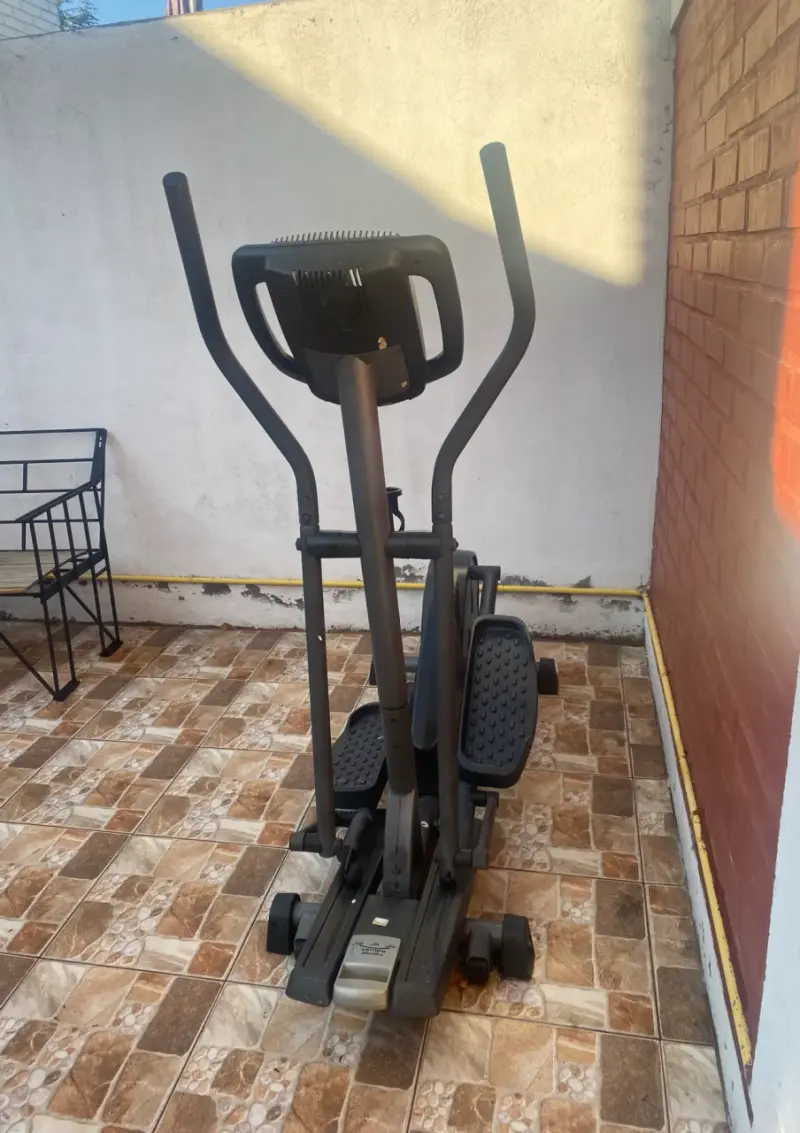 Elíptica Stride Trainer 500 en buen estado - 2