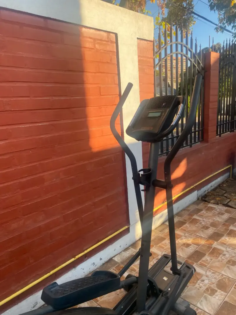 Elíptica Stride Trainer 500 en buen estado - 3
