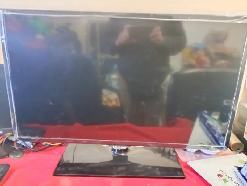 Televisor Samsung 32 " - 1