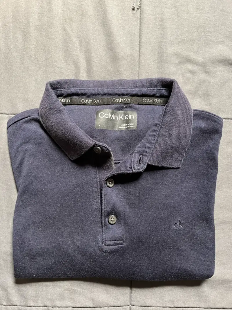 Polera polo Calvin Klein azul oscuro - 5