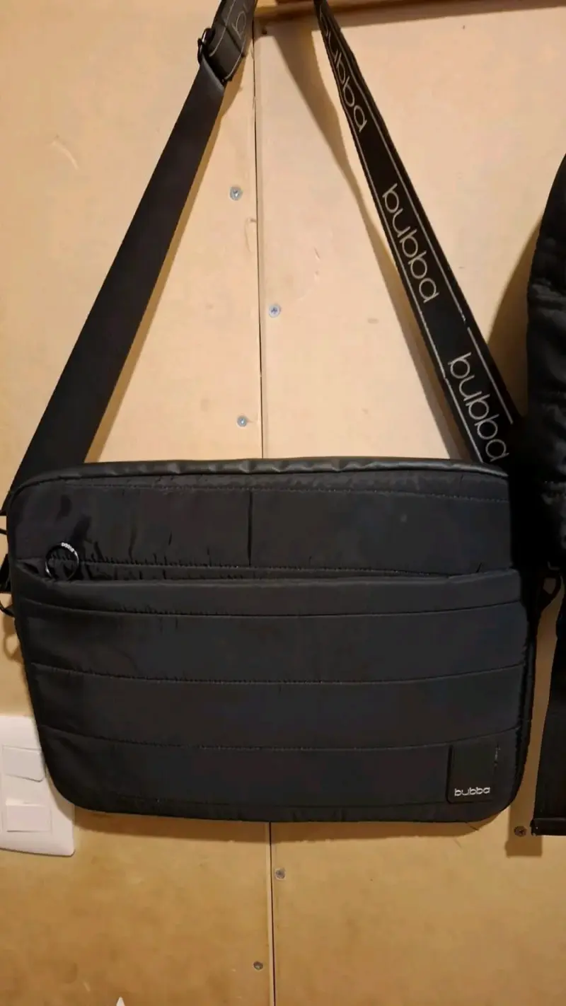 Bolso negro con cierre para computador - 3