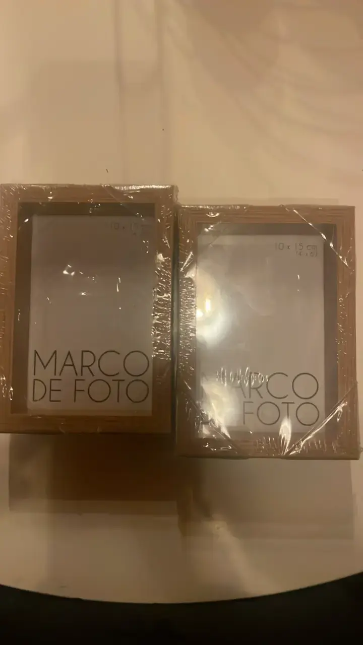 2 Marcos de foto de madera 10x15 cm - 2