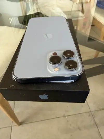 iPhone 13 Pro Max 128gb Celeste - miniatura 3