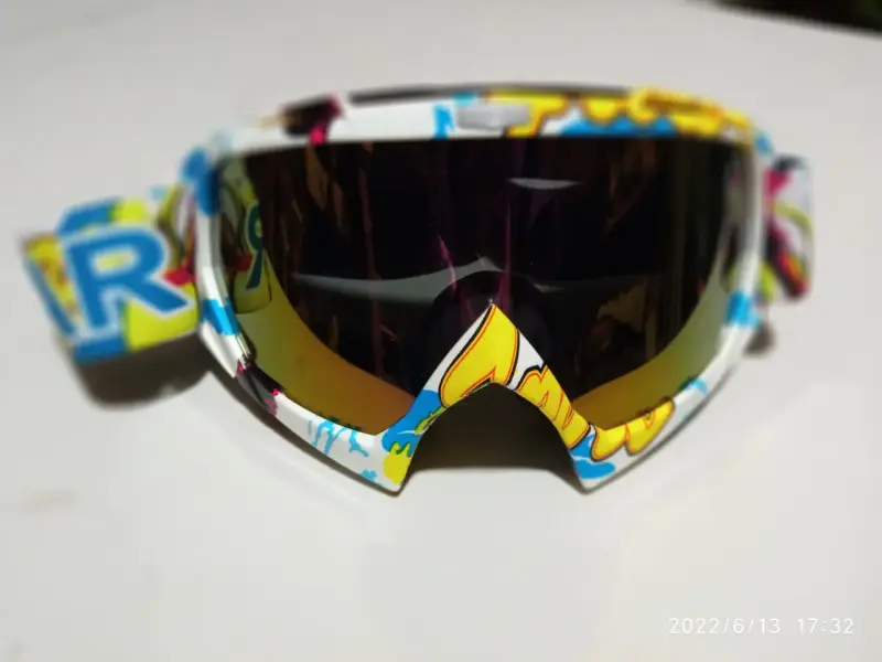 Antiparras de esquí con diseño colorido - 5