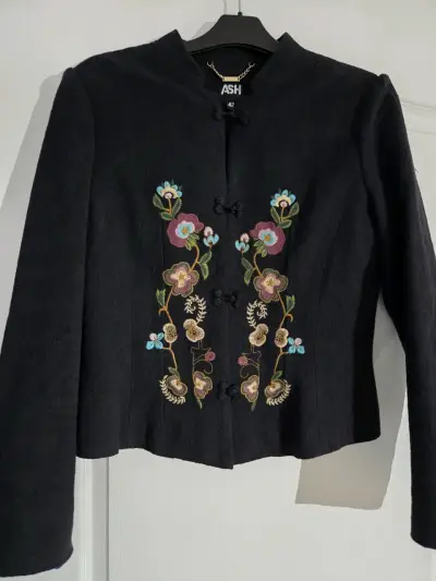 Chaqueta negra bordada ASH - miniatura 2