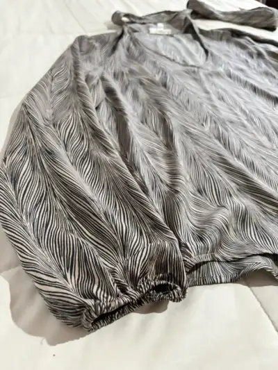 Blusa estampada de manga larga - miniatura 2