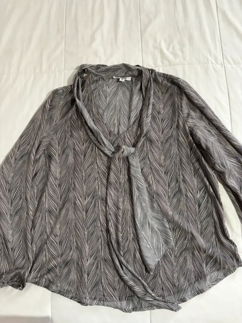 Blusa estampada de manga larga - 4