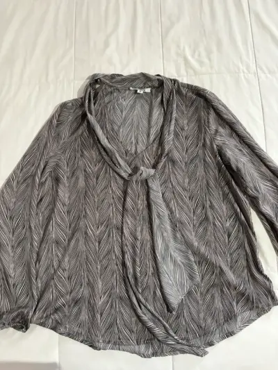 Blusa estampada de manga larga - miniatura 4