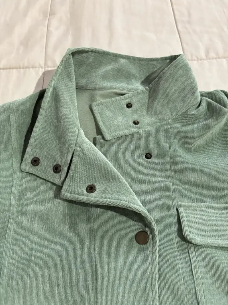 Sobrecamisa larga de pana verde menta - 3