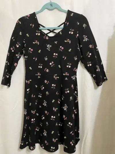 Vestido floreado negro MUV - miniatura 1