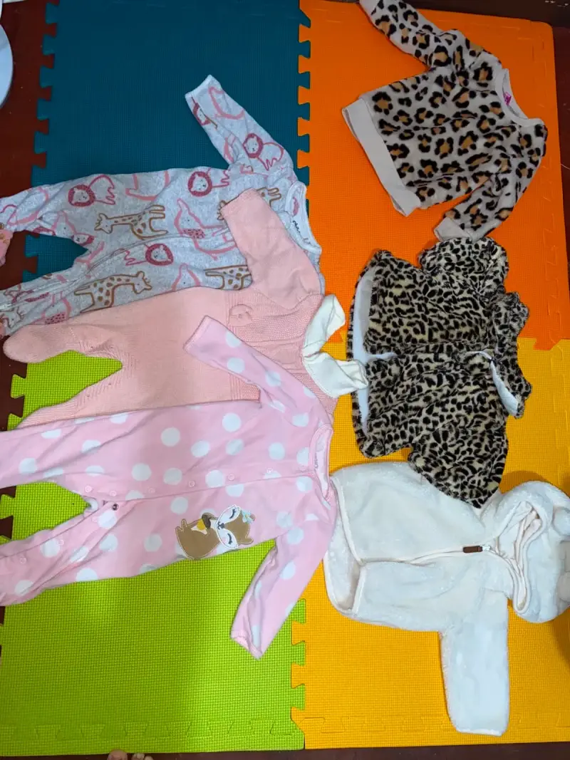 Lote de ropa para bebé variados - 5