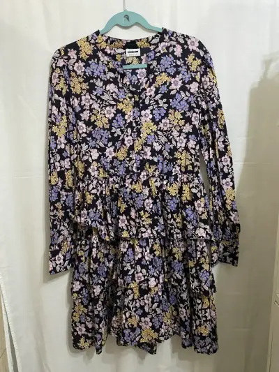 Vestido floreado Noisy May - miniatura 1