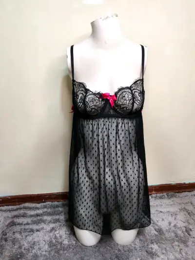 Babydoll negro con encaje y lazo - miniatura 1