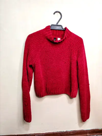 Suéter rojo de lana para mujer - miniatura 1