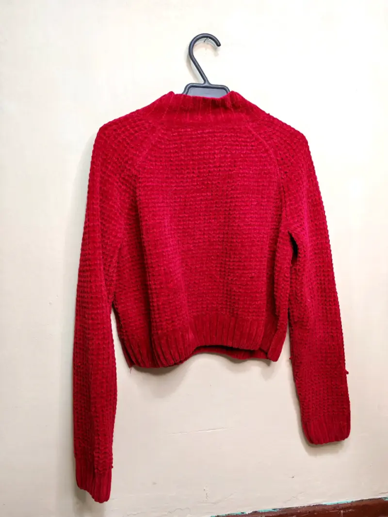 Suéter rojo de lana para mujer - 4