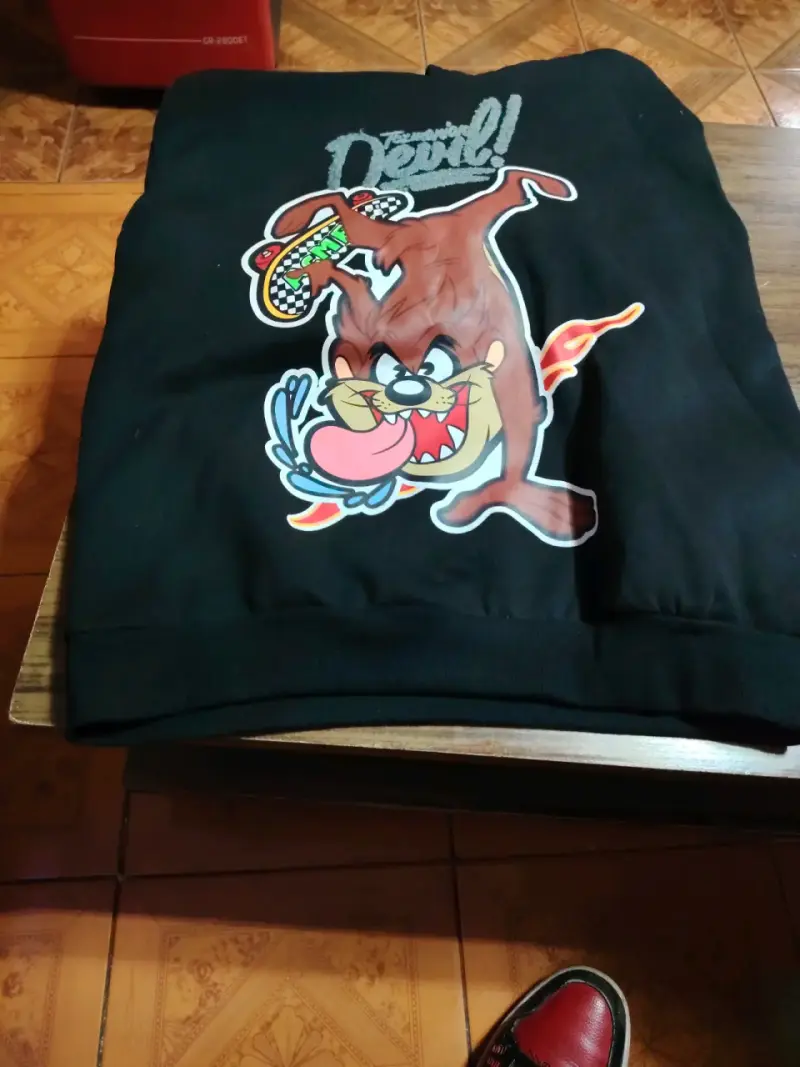 Conjunto deportivo Tazmanian Devil negro - 2