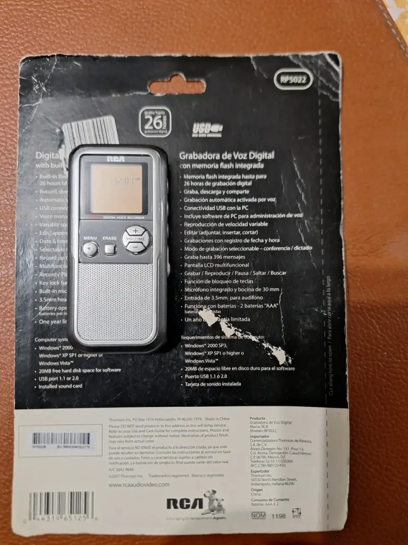 Grabadora de voz digital RCA usada caja abierta. - 2