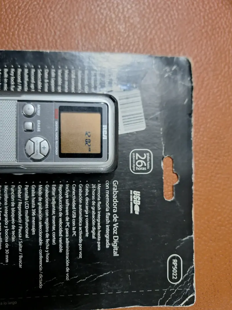 Grabadora de voz digital RCA usada caja abierta. - 3