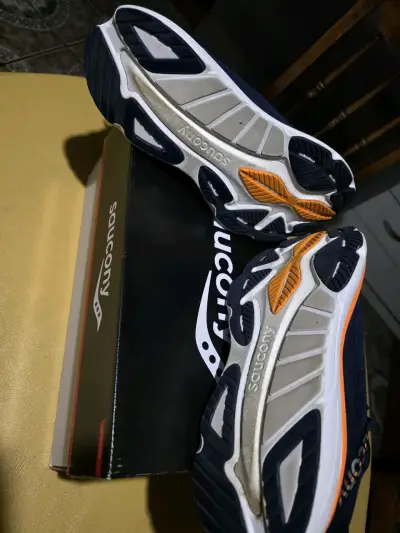 Saucony hurricane 24 - miniatura 4
