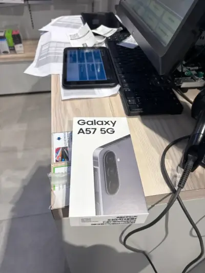 Samsung Galaxy A57 5G 256 GB nuevo Sellado - miniatura 1