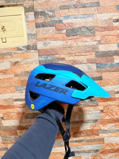 Casco de bicicleta Lazer Chiru azul - miniatura 1