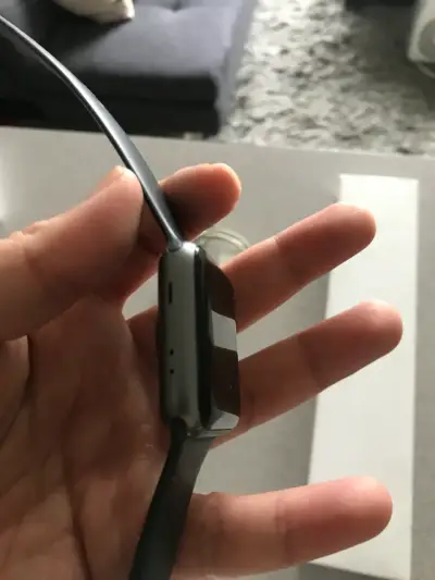 Apple Watch Series 3 42mm - miniatura 3