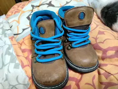 Botas infantiles de cuero hushpuppies - miniatura 3