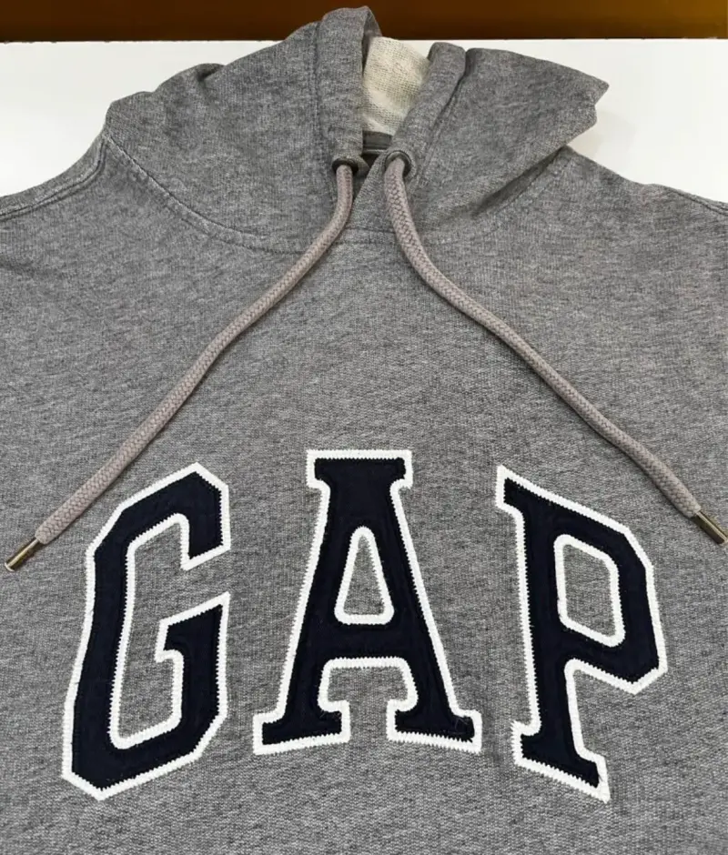 Polerón con capucha GAP gris melange - 2