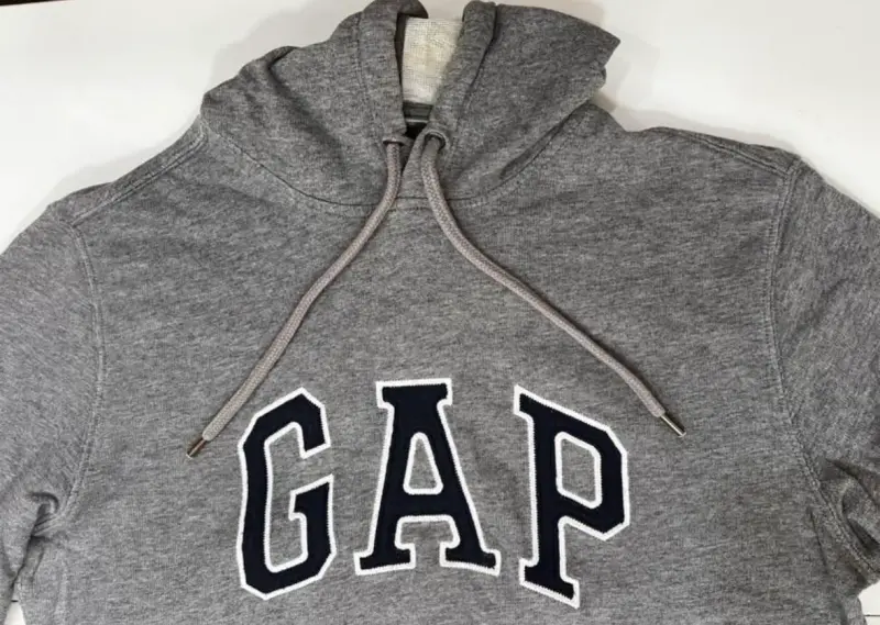 Polerón con capucha GAP gris melange - 4
