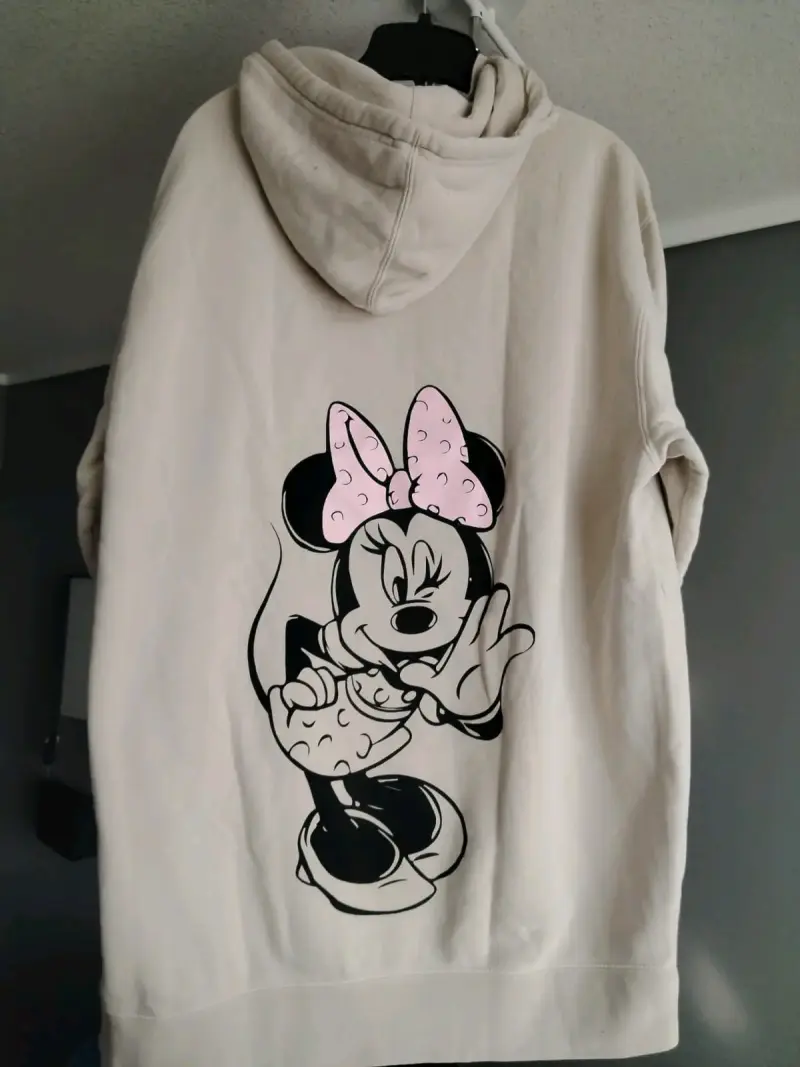 Polerón beige con capucha y diseño de Mickey - 2