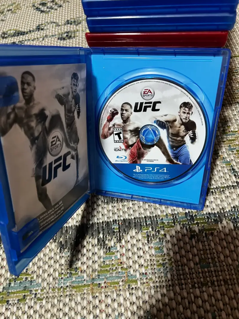 Juego PS4 EA Sports UFC - 2