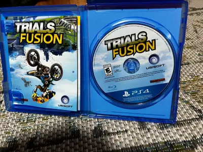 Juego PS4 Trials Fusion Ubisoft - miniatura 2