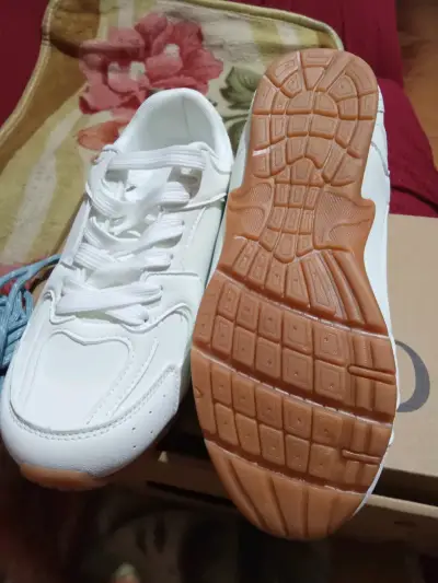 Zapatillas deportivas blancas unisex - miniatura 2