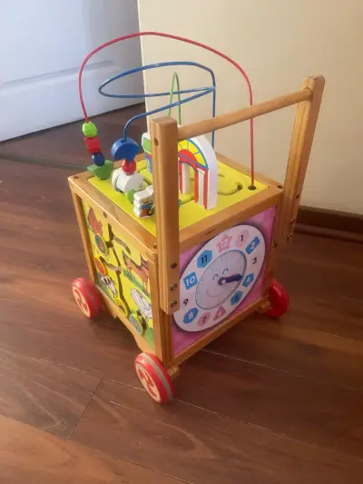 Carrito de madera didáctico para niños - miniatura 2