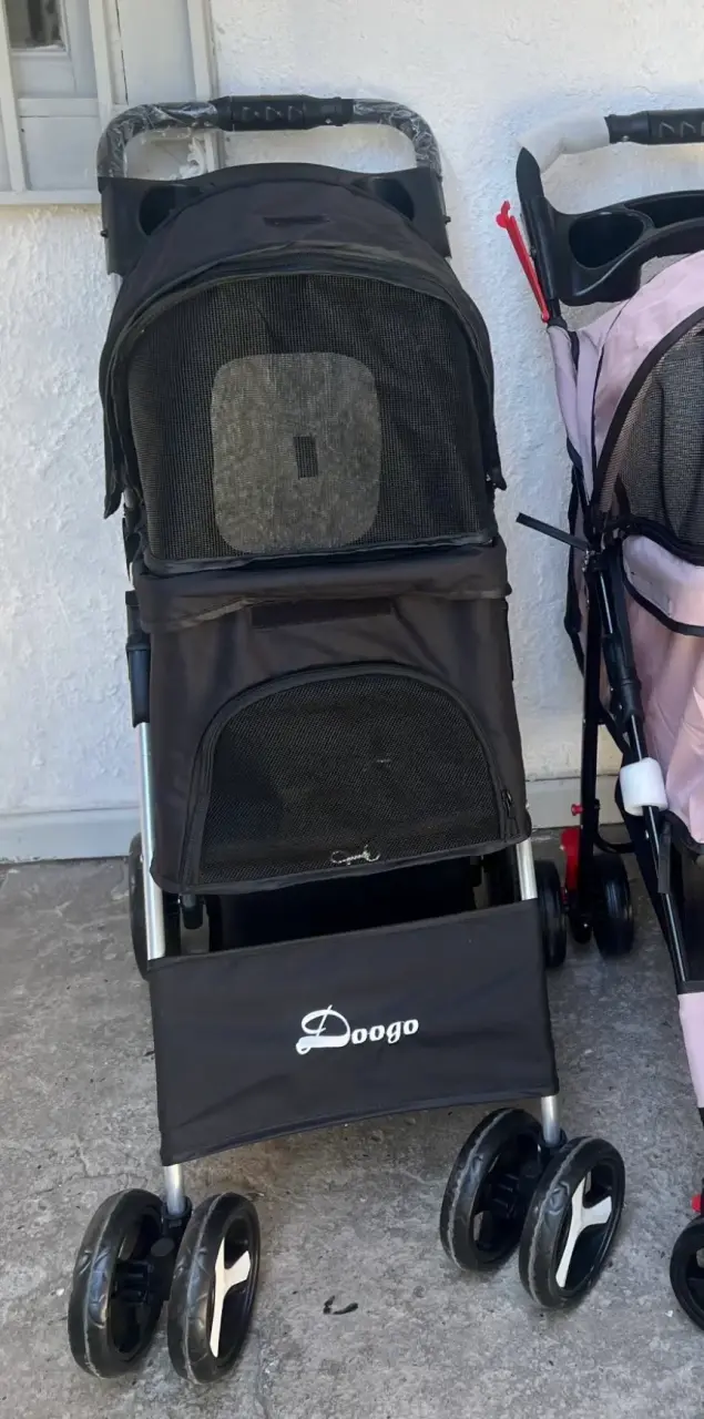 Coche para mascotas Doogo negro plegable - 4