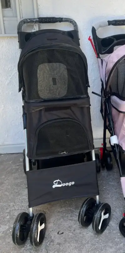Coche para mascotas Doogo negro plegable - miniatura 4