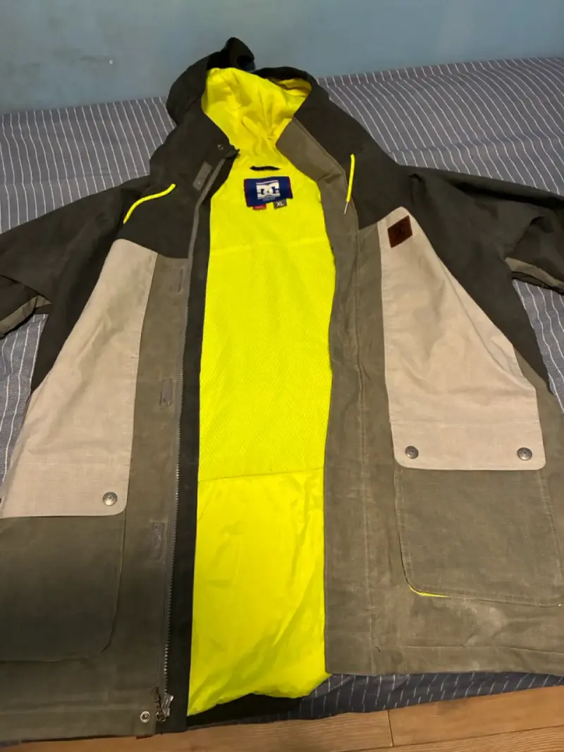 Parka DC Shoes impermeable con capucha - 3