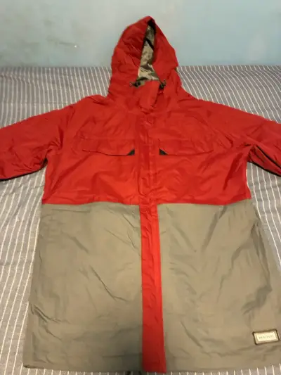 Parka Burton roja y gris con capucha - miniatura 1