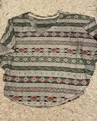 Polera estampada étnica multicolor - miniatura 2