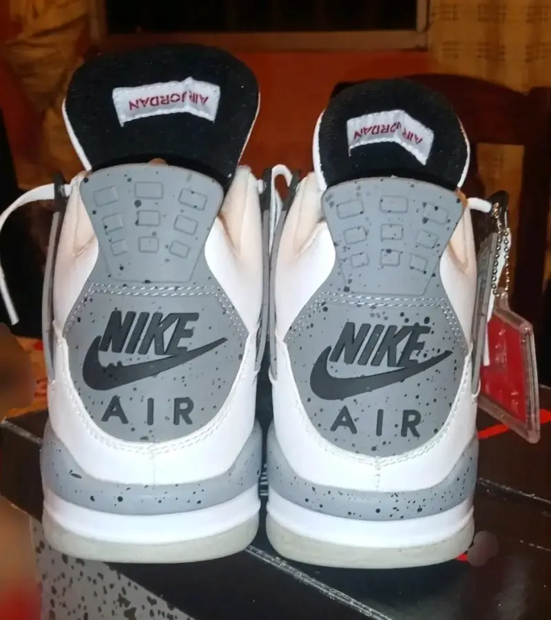 Jordan retro 4 White Cement - 2