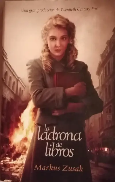 La ladrona de libros - Markus Zusak - miniatura 1