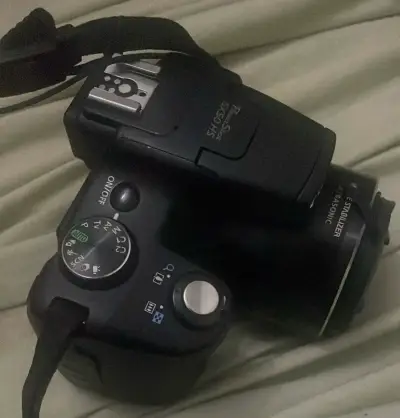 Cámara Canon SX50 HS con estuche - miniatura 2