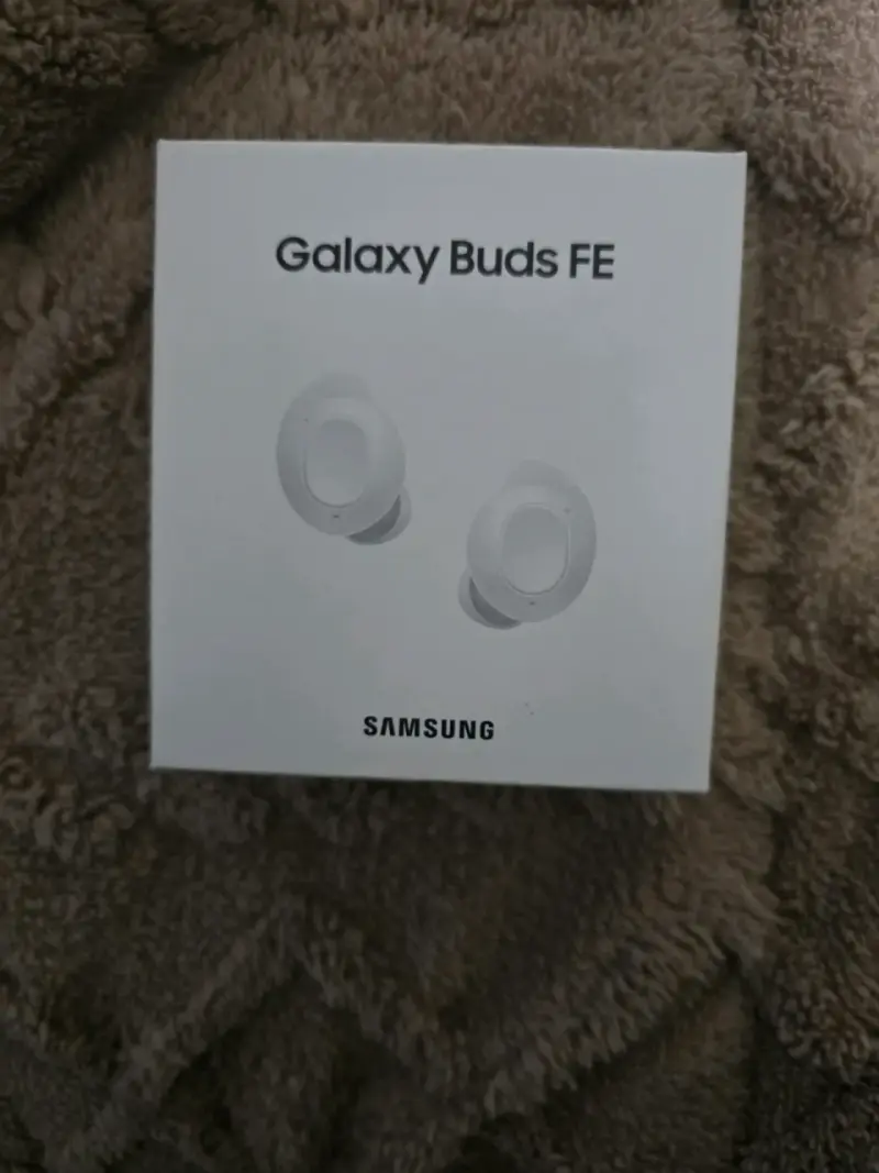 Samsung Galaxy Buds FE usados - 3