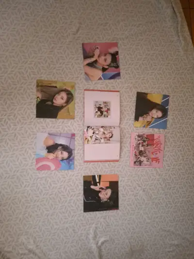 Álbum especial 'Crazy in Love' ITZY - miniatura 2