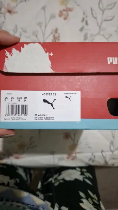 Zapatillas Puma beige y negras para hombre - miniatura 3