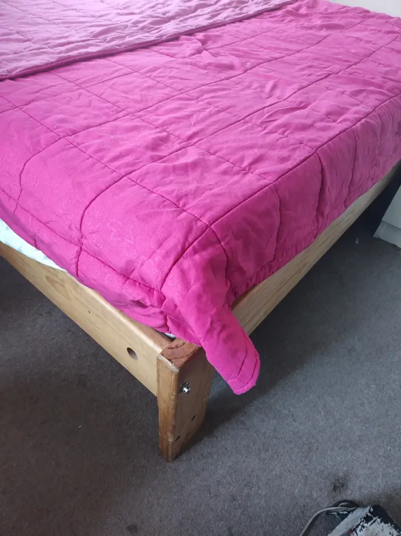 Cama base de pino más colchón impecable por no uso - 2