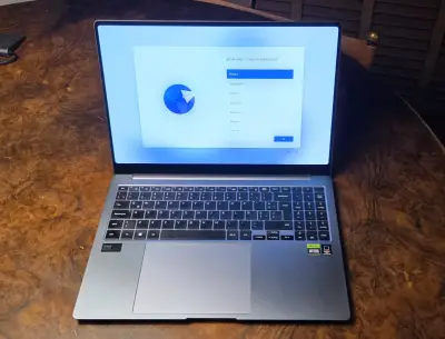 Samsung Galaxy Book4 Ultra - miniatura 2