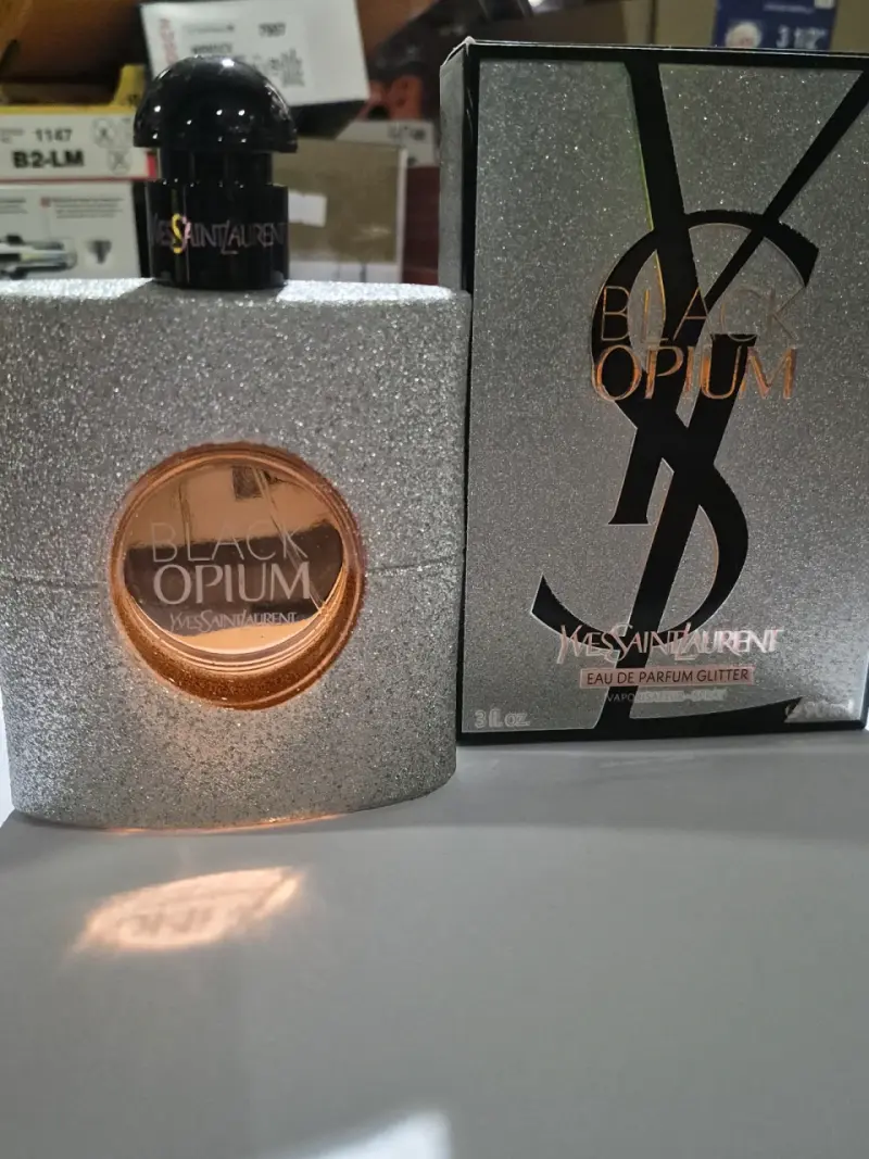 Perfume Yves Saint Laurent Black Opium Glitter